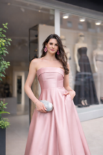 Abito da cerimonia  in mikado con corpetto strutturato - immagine 3